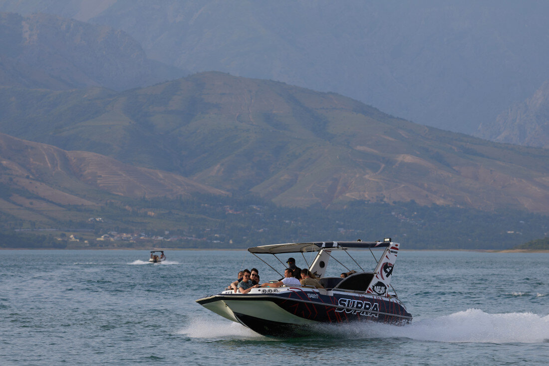    Местные жители называют водохранилище «Ташкентское море».