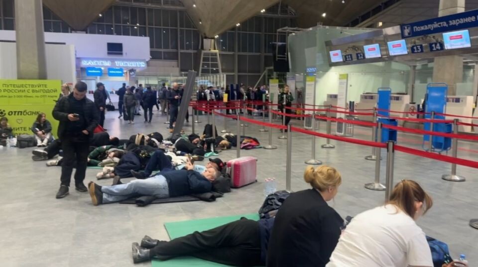    Обстановка в аэропорту Пулково. Источник: t.me/pulkovo_led