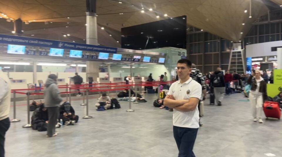    Обстановка в аэропорту Пулково. Источник: t.me/pulkovo_led