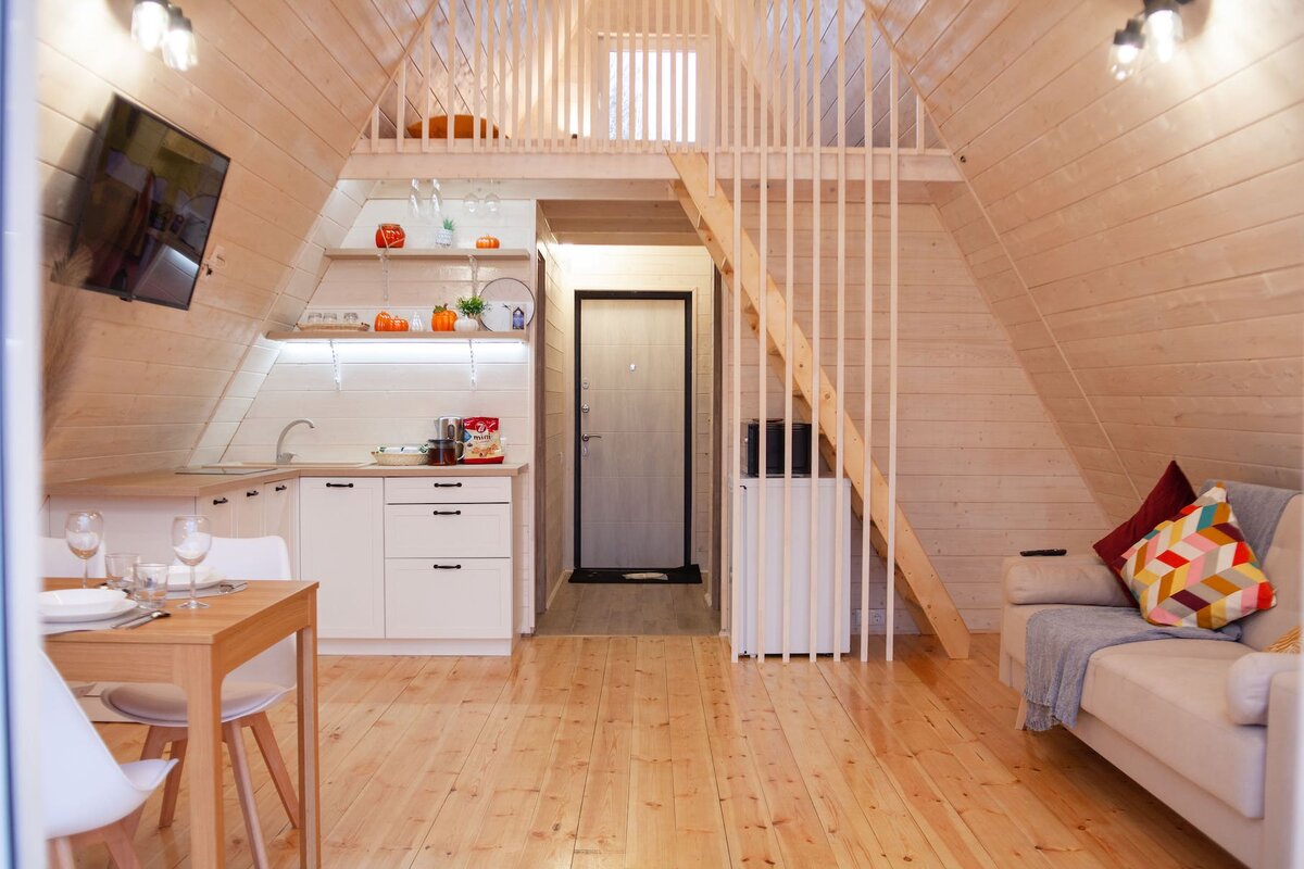 Полностью оборудованная кухня в премиальном домике Афрейм Хэппи — комфорт для длительного проживания