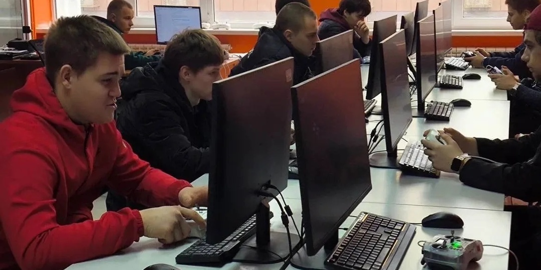 Гонка дронов в Астрахани выходит на финишную прямую