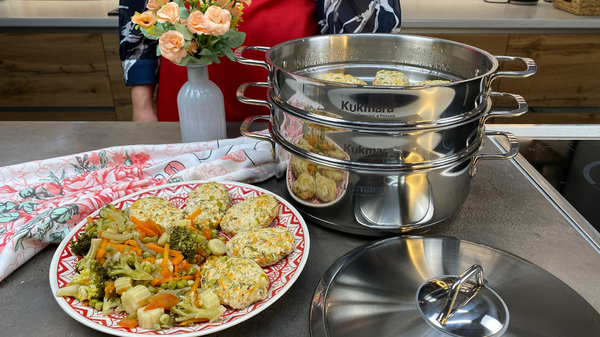 Котлеты из индейки с овощами (на пару)