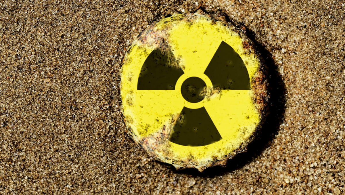    Ядерная атомная радиационная опасность знак GLP