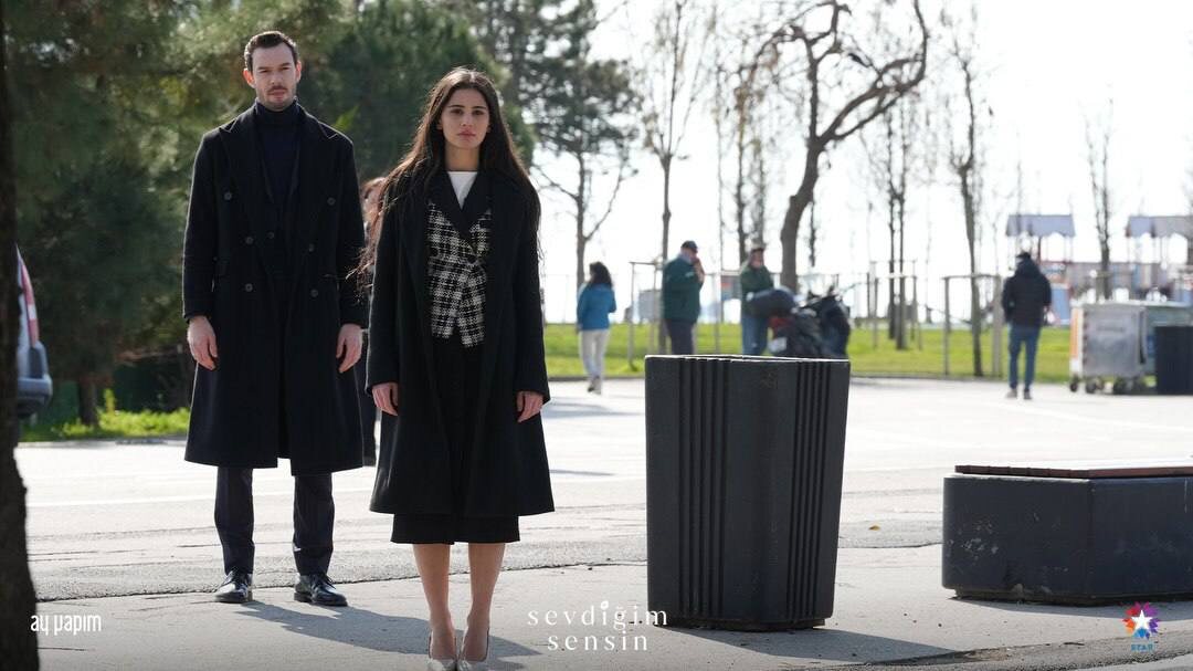 Стоп кадр из сериала «Ты тот, кого я люблю»