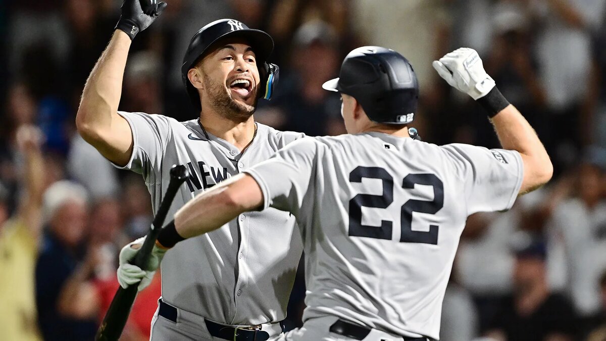 Игроки команды «Нью-Йорк Янкиз» (Фото Julio Aguilar / Getty Images)