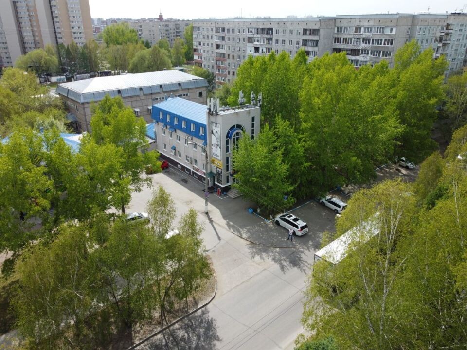    Комплекс "У фонтана" находится на улице Георгия Исакова, 247А. Источник: cian.ru