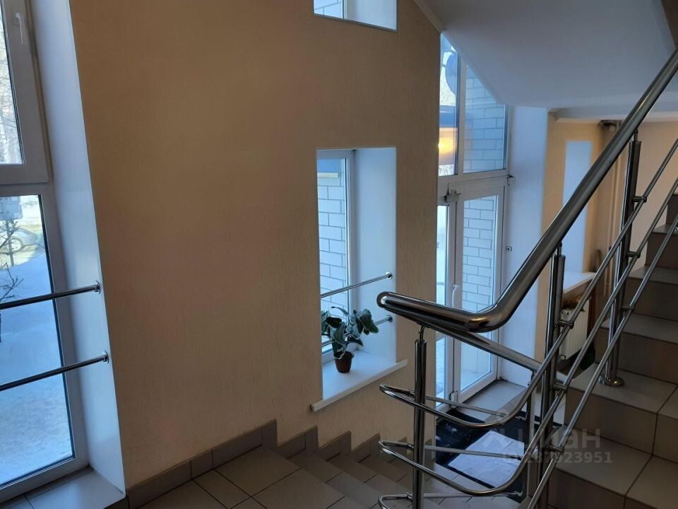    Комплекс "У фонтана" находится на улице Георгия Исакова, 247А. Источник: cian.ru