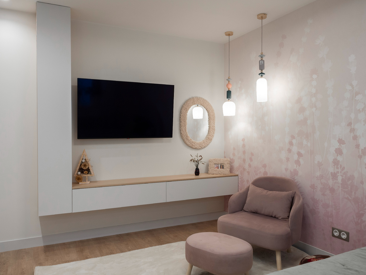 Оформление тв-зоны от мебельного ателье СУНГИРЬ