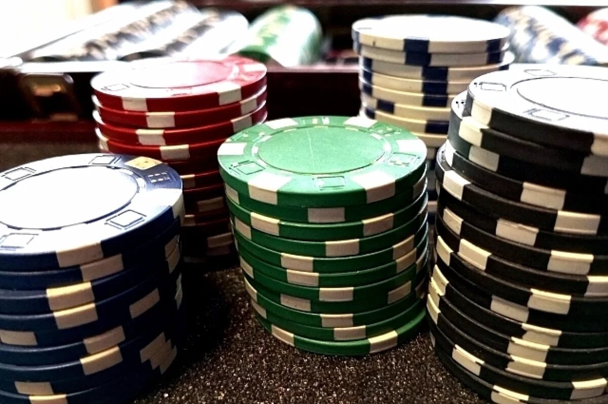    В Перми задержали 11 участников подпольного покерного клуба