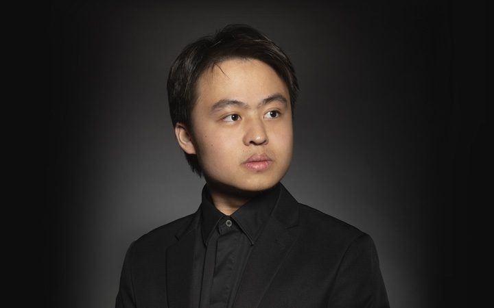 
Китайский пианист Жуй Мин исполнит произведения Листа
Фото: Иркутская областная филармония