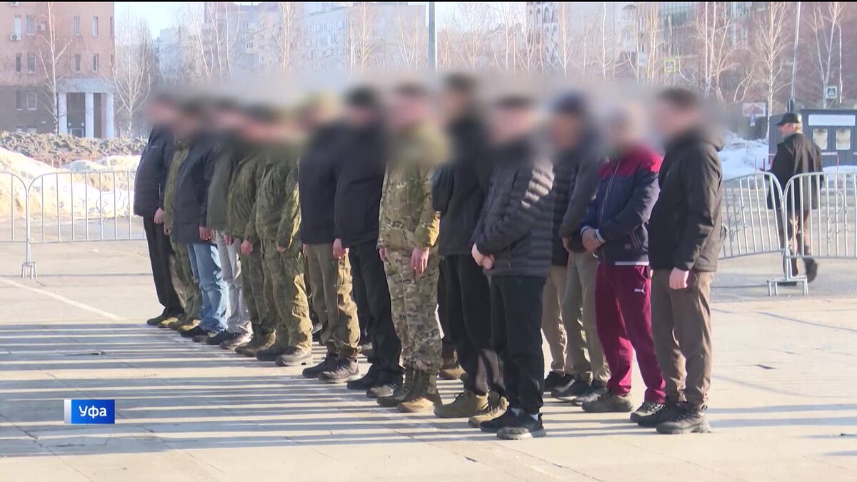    Бойцы из Башкортостана после краткосрочного отпуска отправились в зону СВО – сюжет «Вестей»