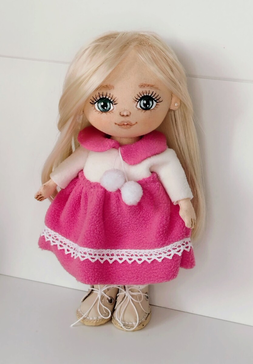 Куколка Ксюша с "живым" взглядом. Автор kukla_chirtan.