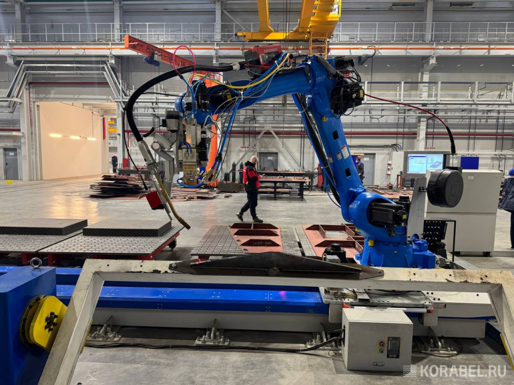 На Онежском судостроительно-судоремонтном заводе / Фото: Корабел.Ру  📷
