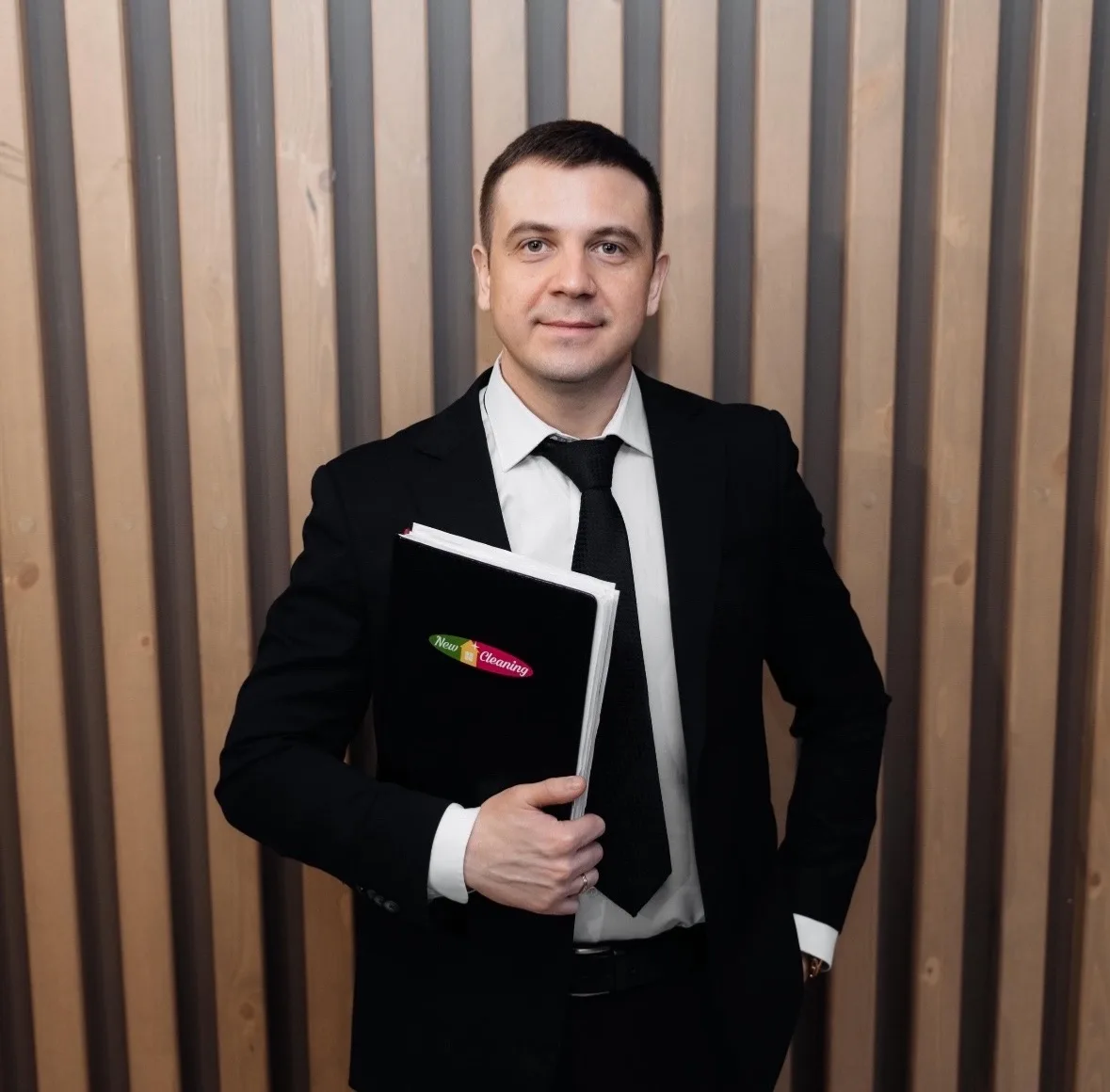 Основатель и генеральный директор New Cleaning — Сергей Москвин.

