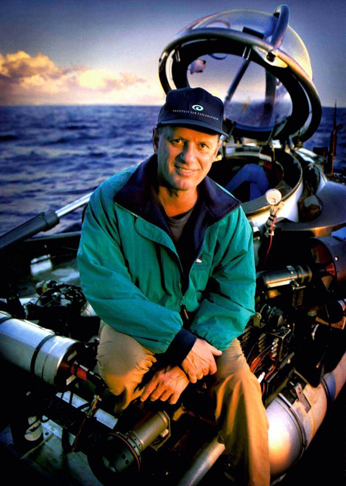 Роберт Баллард - человек обнаруживший "Титаник" в 1985 году 