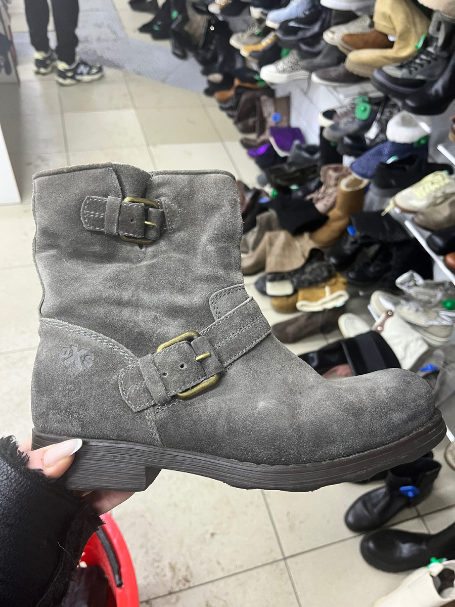 Стоимость около 2000 р