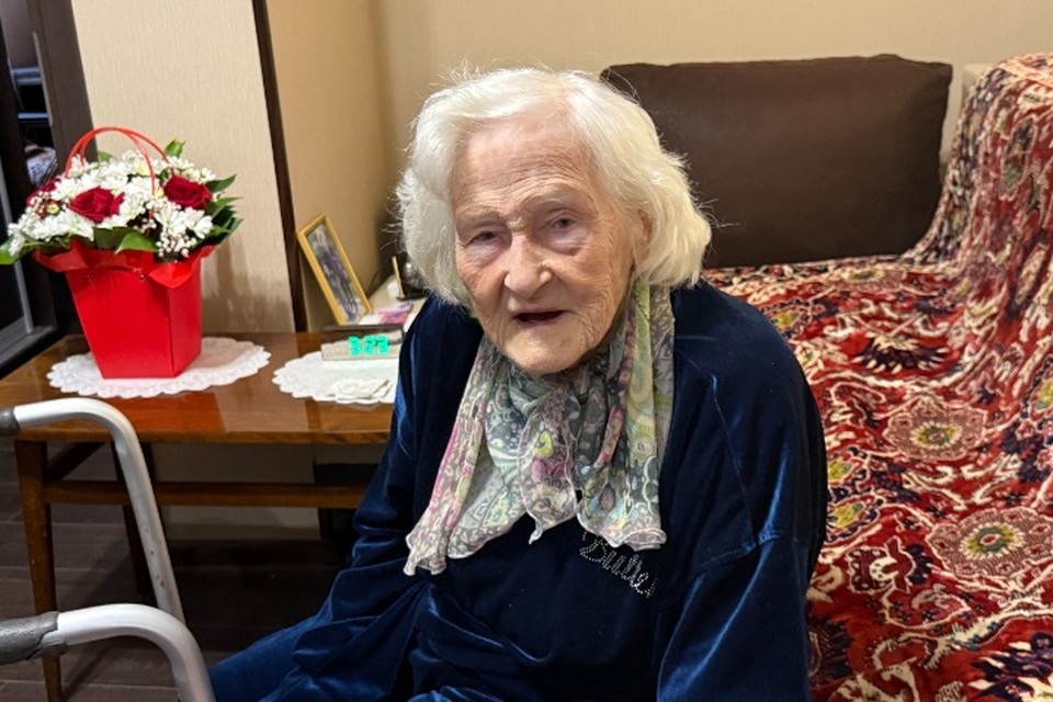    В Луганске радистку Зою Приходько поздравили со 100-летием Валерия РАЗИНА