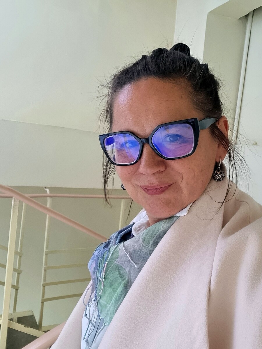 Я не только путешествую, я еще много-много работаю, каждый день)