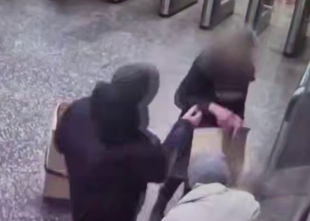     / Источник: Кадр из видео