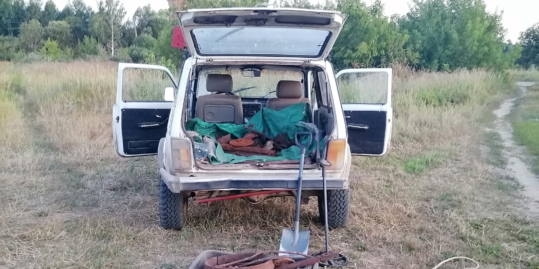 Остался ли ещё металлолом на территориях старых колхозных рембаз?