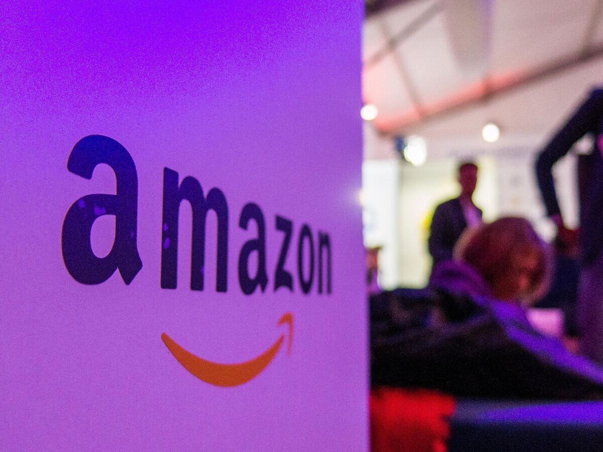    Логотип компании Amazon | © РИА Новости / Алексей Витвицкий