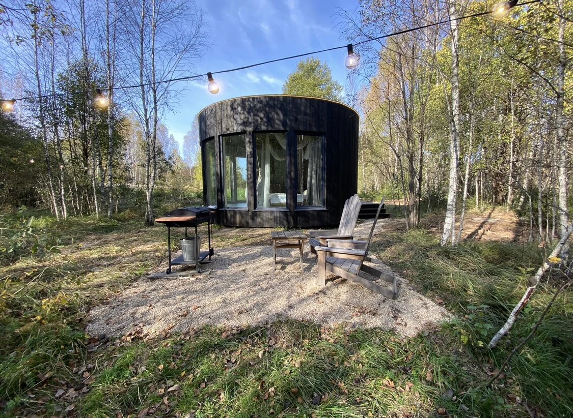 Уникальный круглый дом с панорамным остеклением