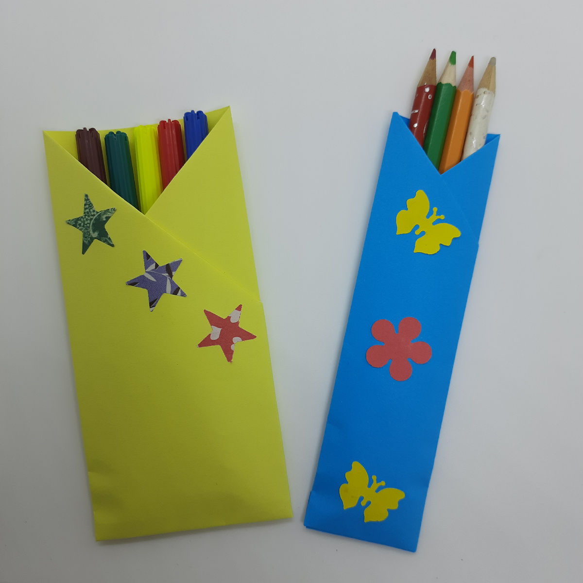 Учимся складывать полезные вещи: пенал из бумаги
