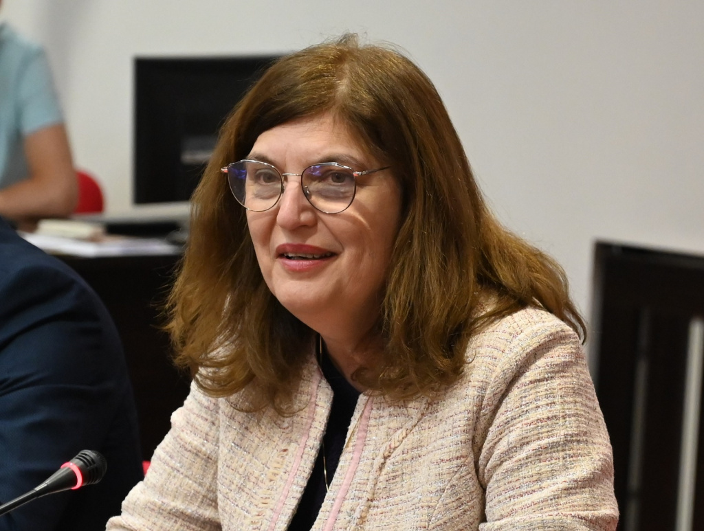 Антония Пенчева. Фото: Университет национальной и мировой экономики https://www.unwe.bg/en/news/26323/from-rss.html