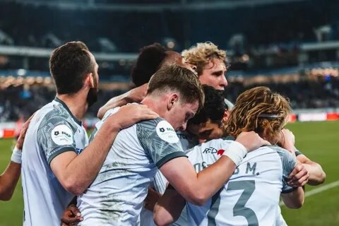 ФК "Балтика": Фото - Чемпионат