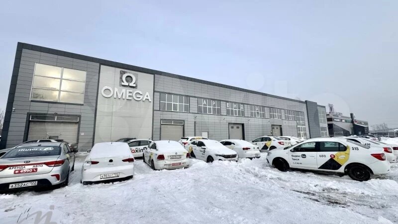     В Барнауле продают торгово-офисный комплекс Авито