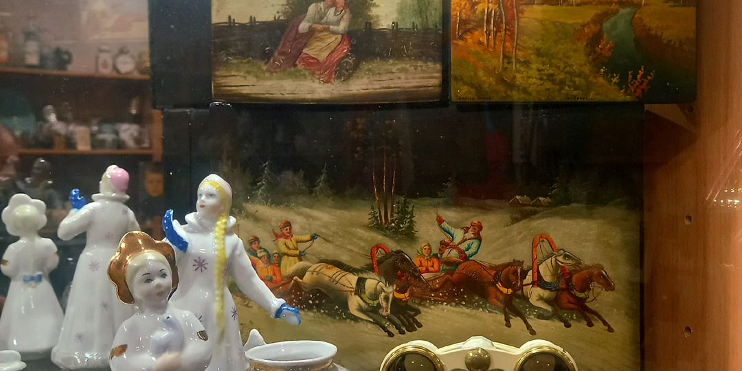 Антикварная экскурсия с покупкой.