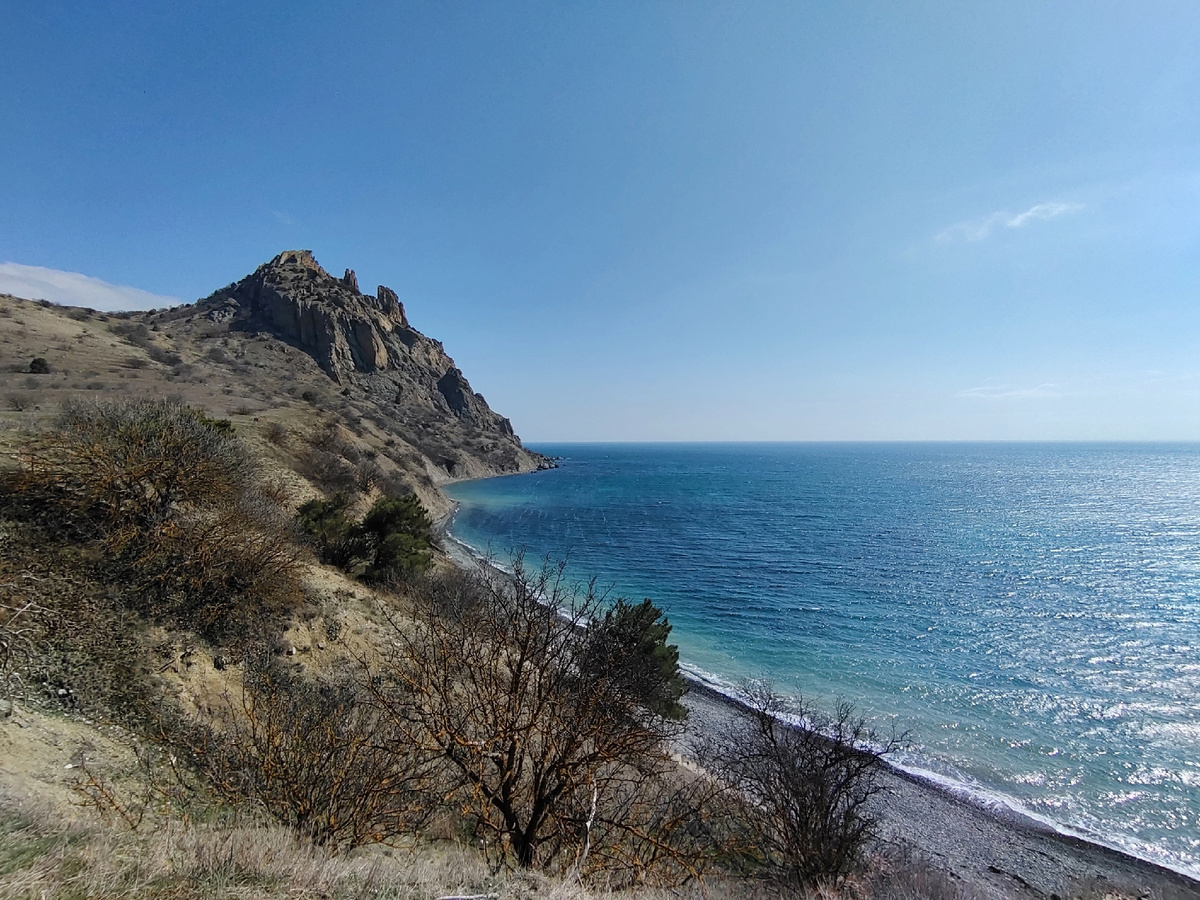 Карадаг, вид на Карагач