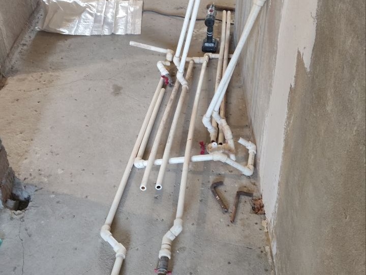 Работа кипит