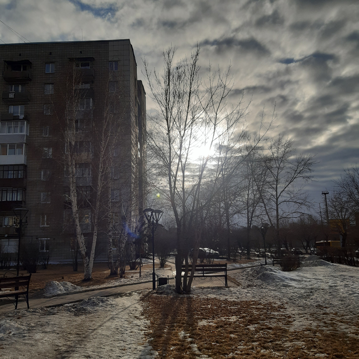 Солнце всегда здесь 