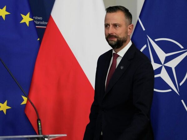    © AP Photo / Czarek Sokolowski