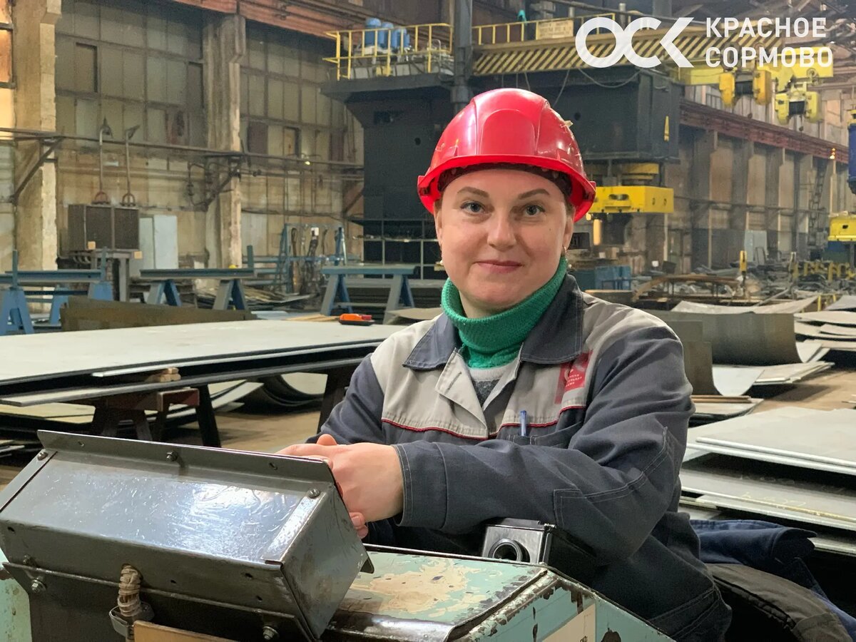Наталья Документова, машинист на молотах, прессах и манипуляторах (Цех №1 КОЦ)