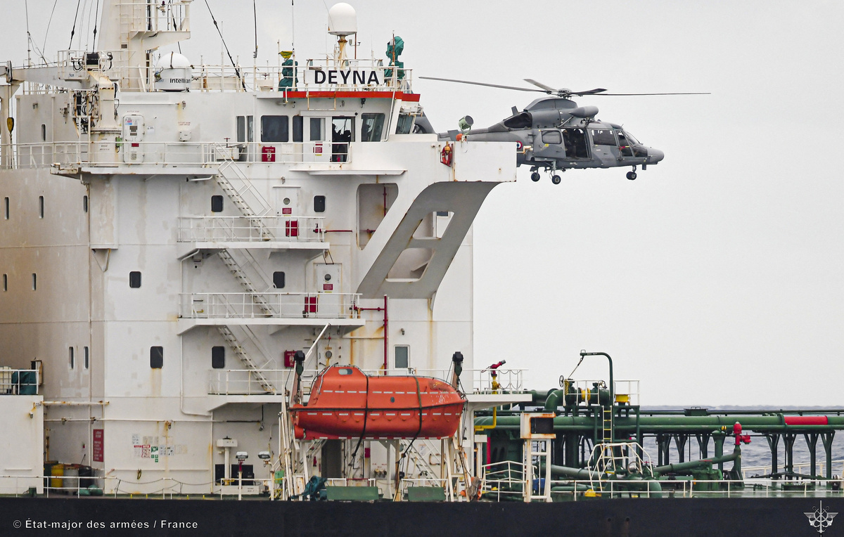 Prefecture maritime de la Mediterranee/Etat Major des Armees/Handout via REUTERS