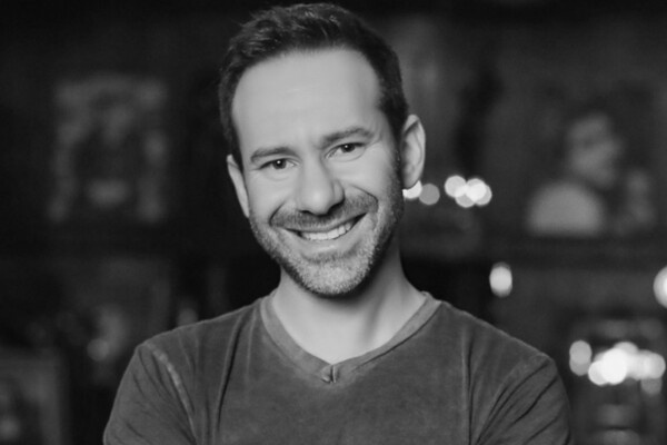 Leo Radvinsky/Facebook   📷