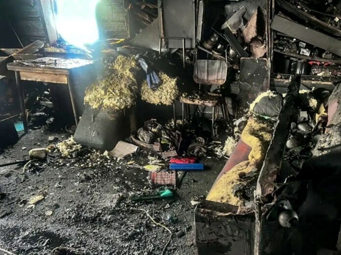 ​В Прикамье женщина вернулась за вещами в горящий дом и погибла