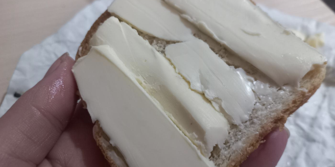 Сливочное масло: 13 из 23 пачек — подделка. Как выбрать и сколько есть?