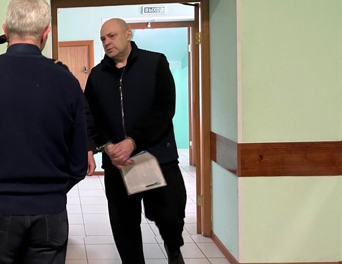 Допрос Смирнова отложили до приезда его адвоката из Москвы