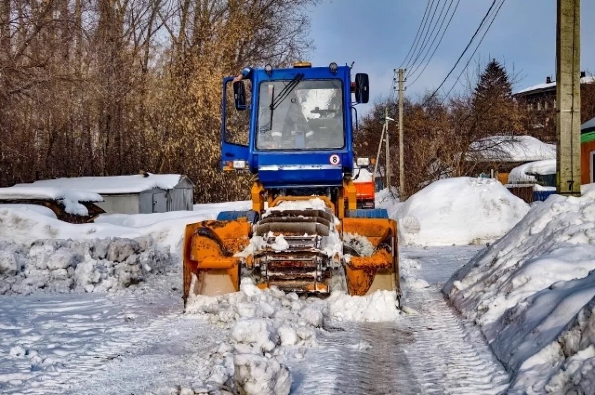    В Ямальском районе выбирают подрядчика для очистки от снега дворов