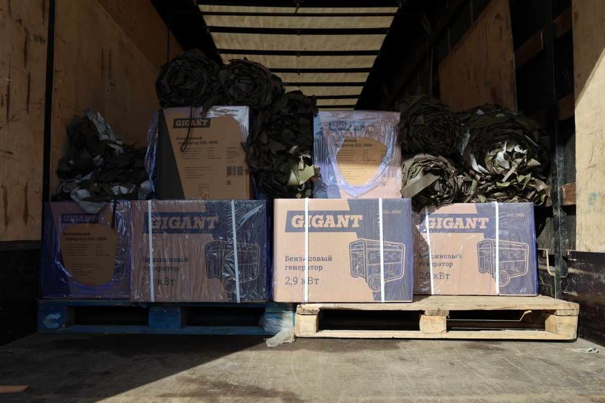    Четыре грузовика с гуманитарной помощью отправили в зону СВО из Нижегородской области