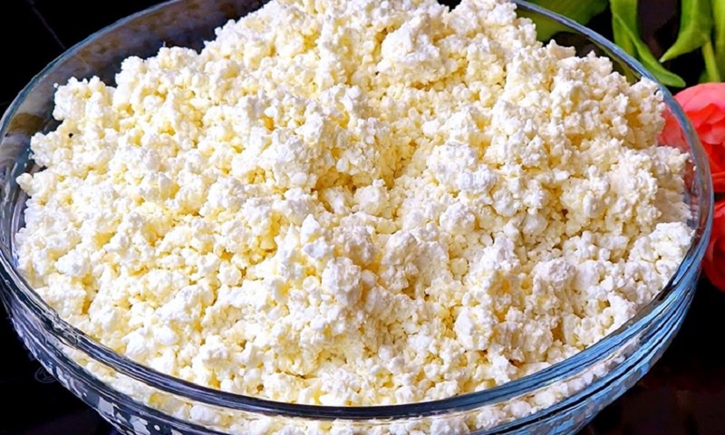 Идеальная выпечка за 20 минут: воздушные творожные кружки на скорую руку