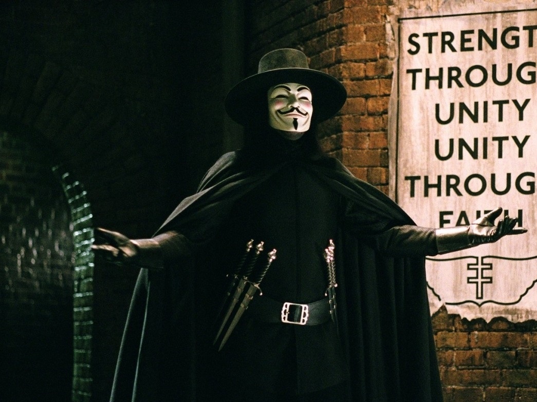 Жанр: фантастика, боевик, триллер. Страна: США, Германия, Великобритания. Режиссер: Джеймс МакТиг. В ролях: Натали Портман, Хьюго Уивинг, Стивен Ри, Стивен Фрай, Джон Херт, Тим Пиготт-Смит, Руперт Грейвз, Роджер Аллам, Бен Майлз, Шинейд Кьюсак.