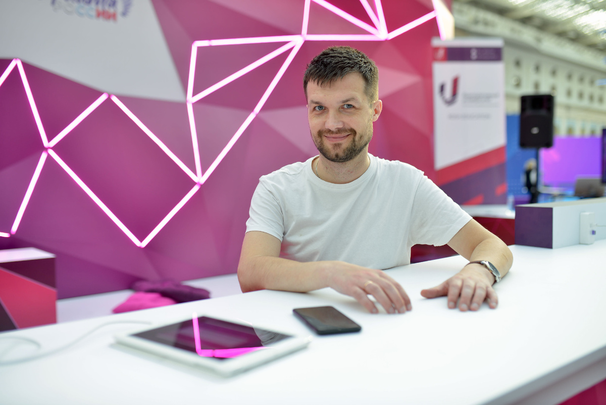 Александр Кузьмин - тележурналист, продюсер