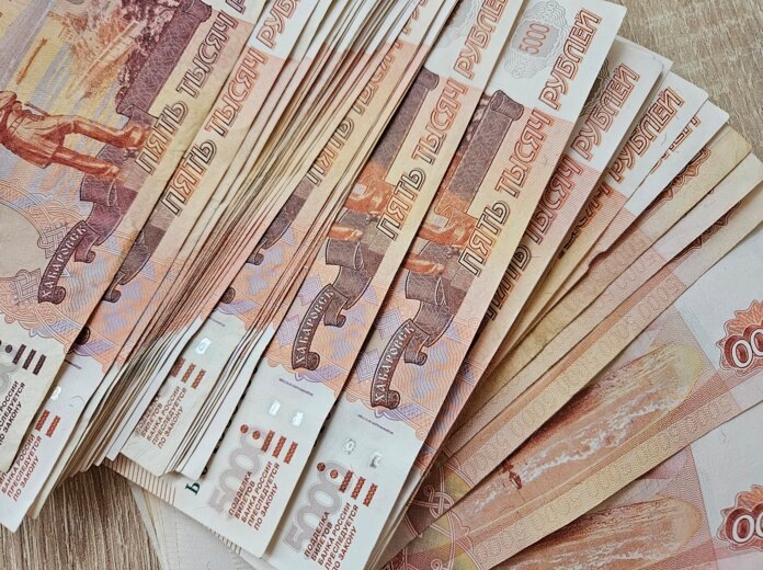 В Прикамье женщину осудили за растрату более 1 млн рублей, положенных дочери погибшего на СВО бойца