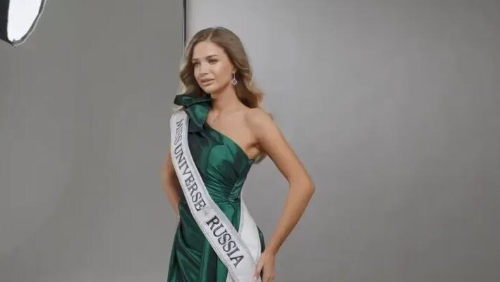    Новая «Мисс Россия» Анастасия Венза помогает бездомным животным