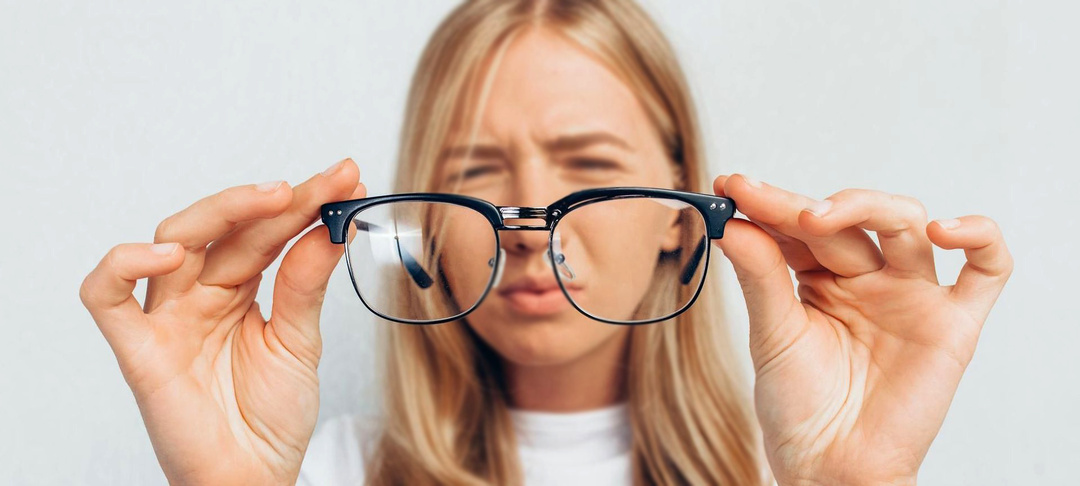 Тело кричит о помощи: 15 неочевидных признаков, что вам не хватает витаминов