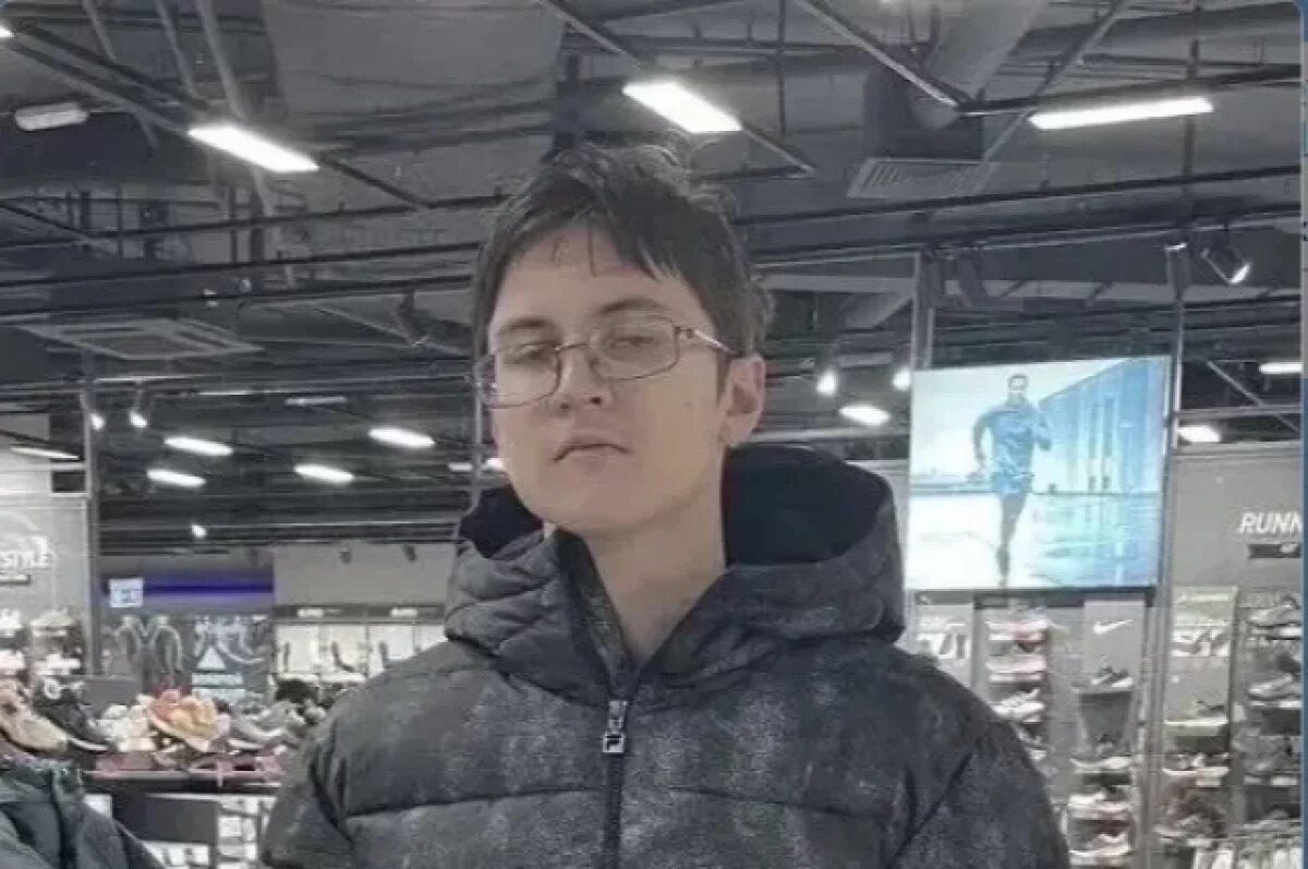    Игорь Гордиенко ушёл на учёбу в лицей и не вернулся